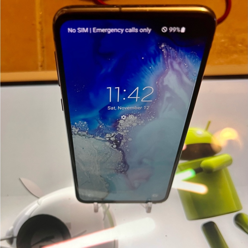 Samsung s10E